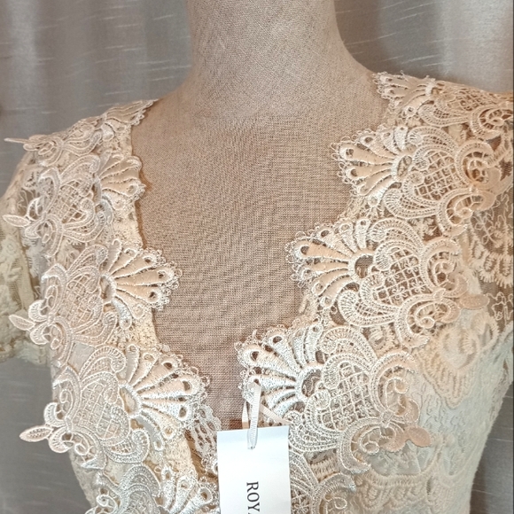 Royal Party Dress, TAG, Mini Ivory Lace Empire Waist, beige Skirt+Camisole, 6 - Picture 4 of 14